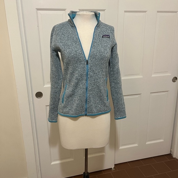 Patagonia Women's Heathered Blue Better Sweater Fleece Jacket with Teal Trim - Picture 4 of 8